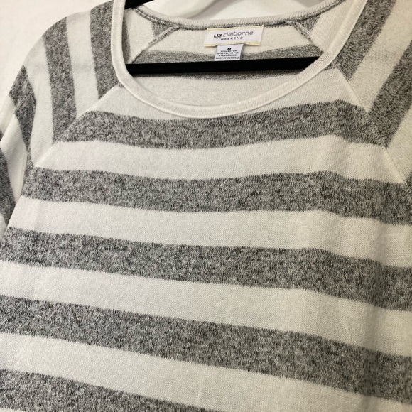 Women’s long sleeve striped shirt, size medium. - Picture 7 of 11